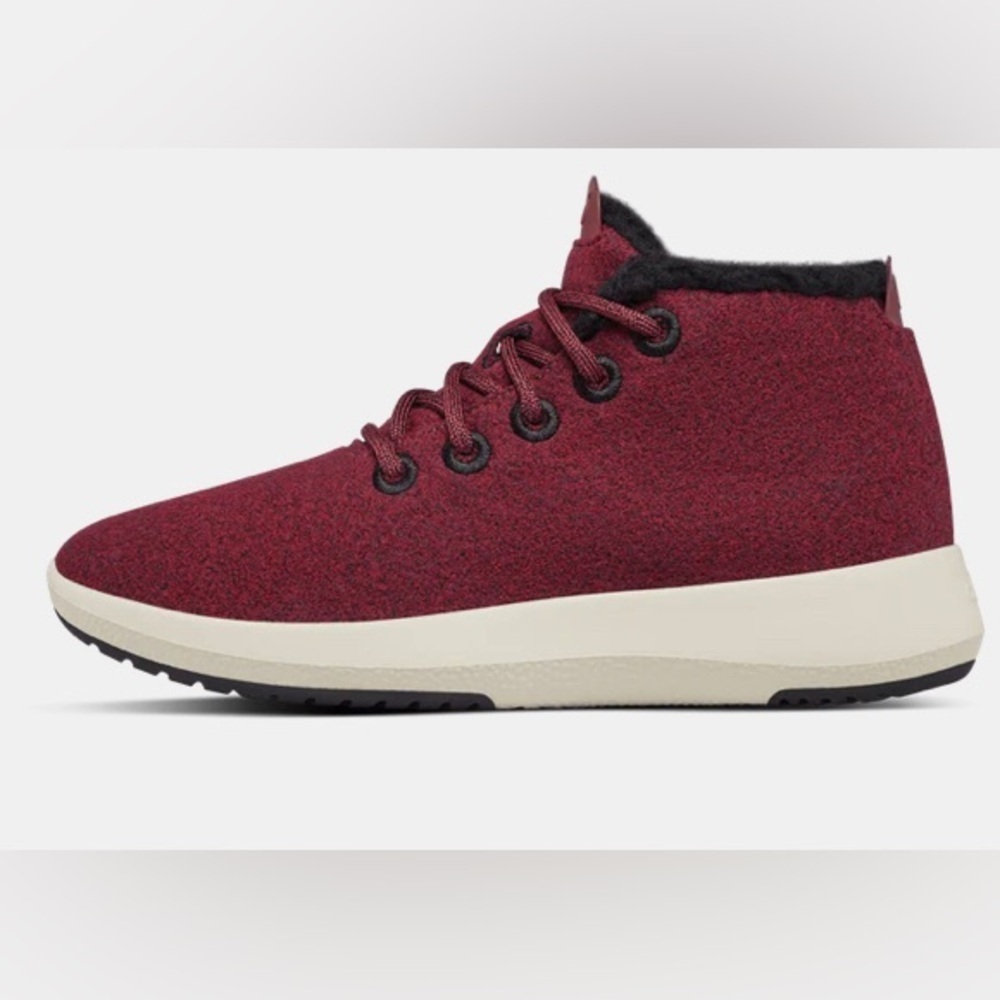 Allbirds Red Wool Runner Up Mizzle Fluffs Red Lace Up High Top Sneakers EUC Sz 6